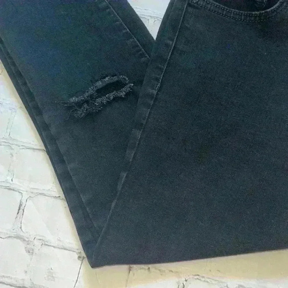 William Rast high-rise black ankle jeans - Picture 7 of 8